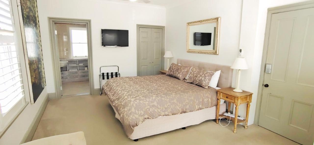 The Nunnery Boutique Hotel Moss Vale Exterior photo
