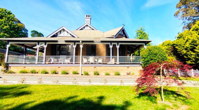 The Nunnery Boutique Hotel Moss Vale Exterior photo